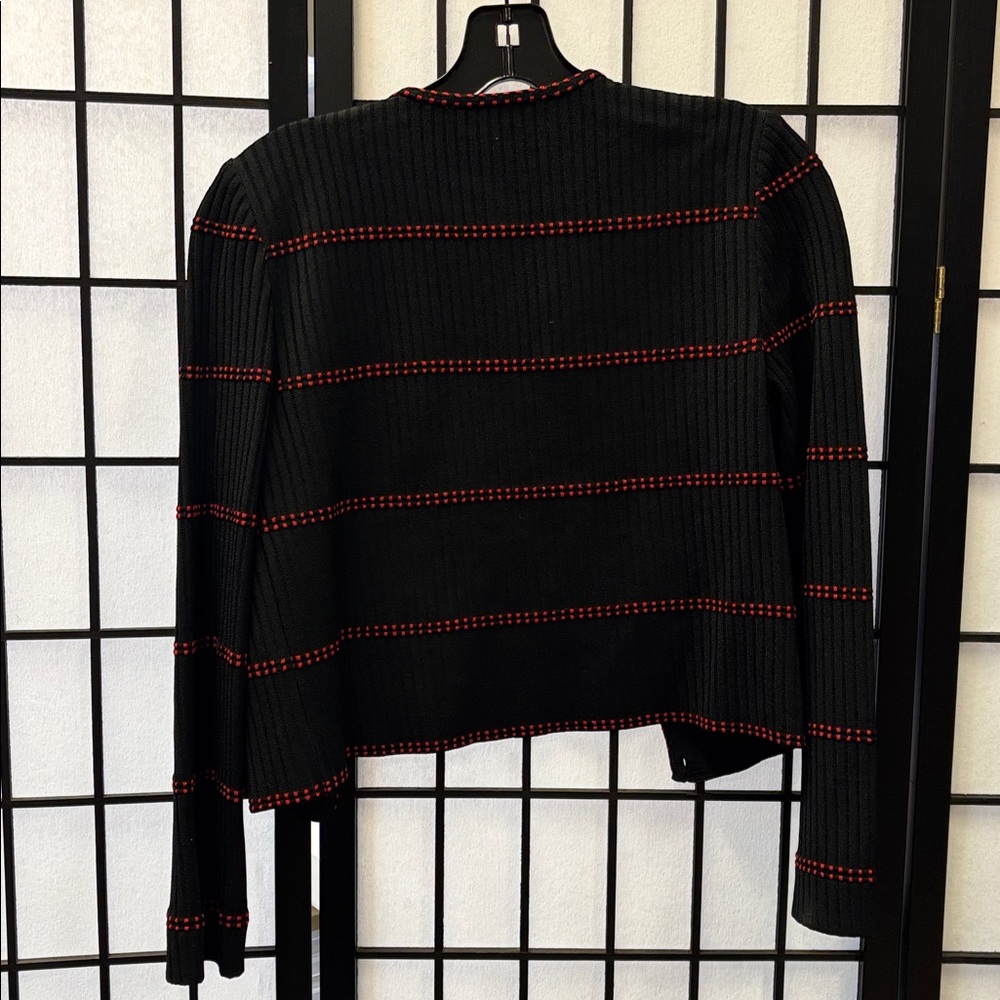 St John small/petite sweater set - Picture 4 of 7
